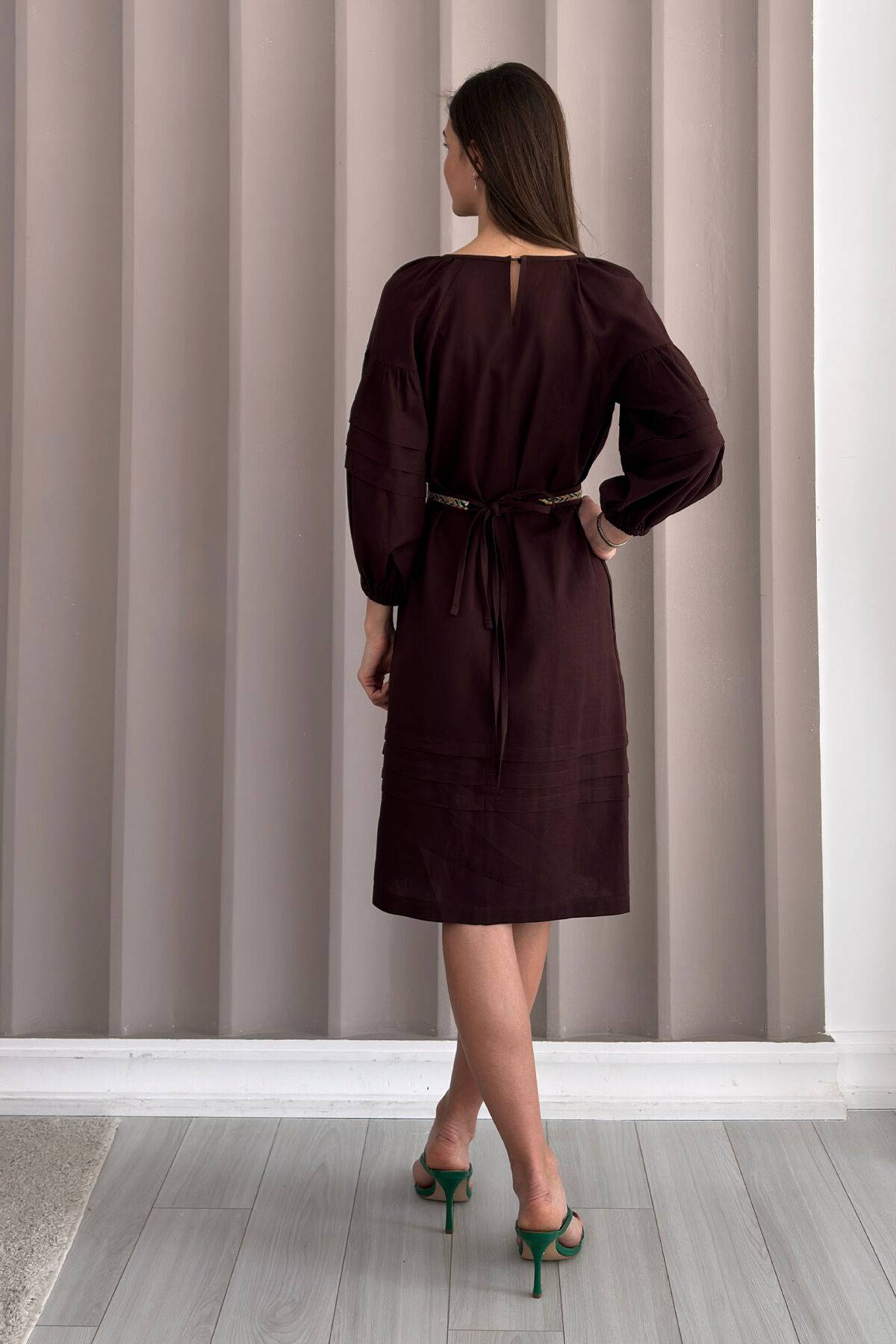 Women's brown linen dress